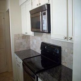 A Modern Cozy, and Spacious 2 Story Townhome!! in Dallas, TX (Photo 4 of 5)