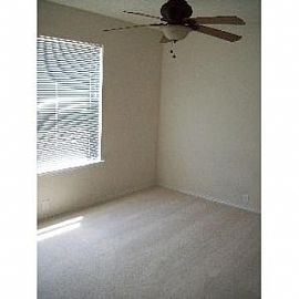 Beautiful 3 Bedroom,2 Bath Home in South Arlington in Arlington, TX (Photo 5 of 5)