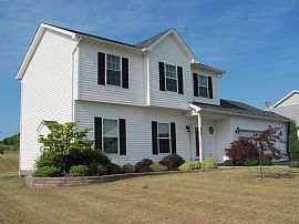 Furnished Walworth 3 Bed 2.5 Bath with Penfield Schools in Macedon, NY