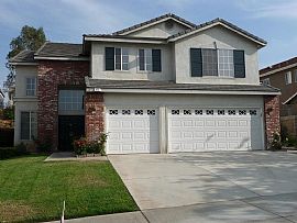 Must See!! Beautiful 2-Story Home at S. Corona  in Corona, CA