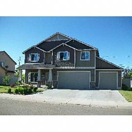 New Lowered Rent! Beautiful Gardens and Spacious Roo in Meridian, ID