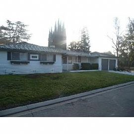 Nice 3 Bedroom 2 Bathroom in Modesto, CA