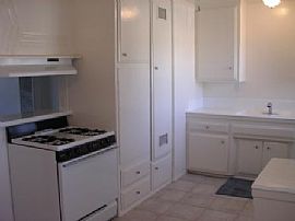 Remodeled, Large 2 Bedroom Apartment in Gated Complex in Anaheim, CA (Photo 7 of 11)