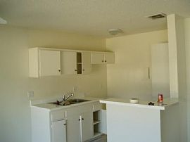 Remodeled, Large 1 Bedroom Apartment Near Disneyland in Anaheim, CA (Photo 6 of 7)