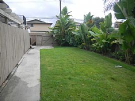 Large 3 BR, 2 BA Apartment Near School and Park in Huntington Beach, CA (Photo 5 of 7)