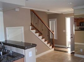 High End, 2 Bedroom, 2 Bath	Condo Close to The Beach in Costa Mesa, CA (Photo 10 of 11)