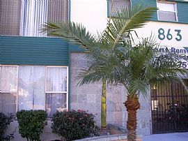 Remodeled 2 Bedroom Apartment Near Triangle Square in Costa Mesa, CA (Photo 3 of 7)