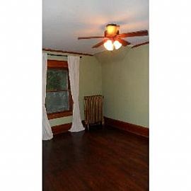 Beautifully Remodeled 3 Bedroom Home in Saint Paul, MN (Photo 3 of 5)