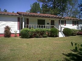 5 Bedrooms and 3 Baths For Rent - Low Price!! in Anniston, AL