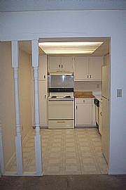 1br Apartment, Close to Shopping  in Benton Harbor, MI (Photo 3 of 5)