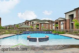 2 Bedroom Apartment with Luxury at Its Best! in Houston, TX