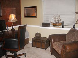 Well Maintained 3 Bed/2 Bath Home in Apple Valley, CA (Photo 2 of 2)