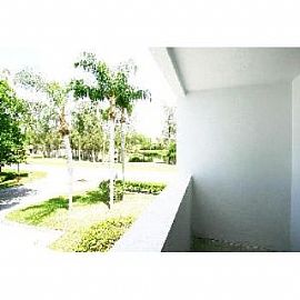 2bd/2.5ba End Unit W/stainless Steel Appliance and B in Haverhill, FL (Photo 5 of 5)