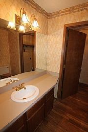 Dublin Luxury Condo For Rent Near Shopping and Restaurants in Dublin, OH (Photo 8 of 10)