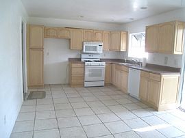 Beautiful 4 BR, 2 Bath Home with 2 Car Garage in Ontario, CA (Photo 3 of 5)