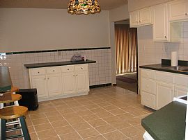 3 Bedroom Home in South County in Saint Louis, MO (Photo 3 of 4)