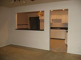 3 Bedroom Home in South County in Saint Louis, MO (Photo 4 of 4)