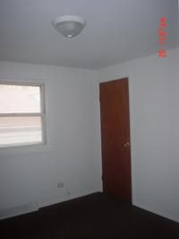 Beautiful 3 Bedroom For Rent W/buy Option in Dolton, IL (Photo 6 of 9)