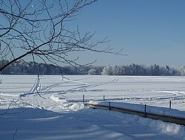 3 Bedroom 2 1/2 Bath Lakefront Condo in Phillips, WI (Photo 10 of 10)