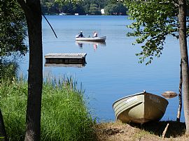 3 Bedroom 2 1/2 Bath Lakefront Condo in Phillips, WI (Photo 8 of 10)