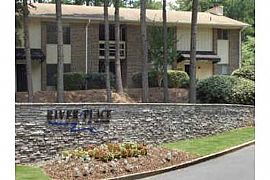 Large 2 Br on Special in Birmingham, AL (Photo 2 of 4)