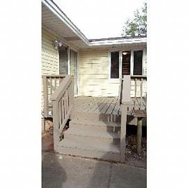 Beautiful 3 Bedroom Single Family Home-Completely in Brooklyn Center, MN (Photo 2 of 5)