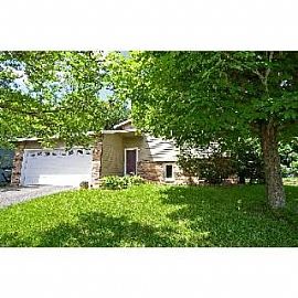 Beuatiful Home Great For Entertaining! in Prior Lake, MN