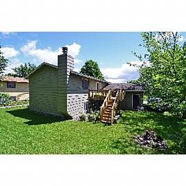 Beuatiful Home Great For Entertaining! in Prior Lake, MN (Photo 2 of 5)