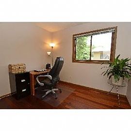 Beuatiful Home Great For Entertaining! in Prior Lake, MN (Photo 3 of 5)