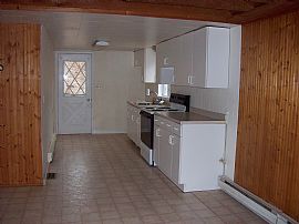 3 Bedroom Home in Lake Community in Dingmans Ferry, PA (Photo 2 of 6)