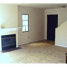 New 2 Story 3bd/2bth Townhouse with Loft Included. in Panorama City, CA (Photo 2 of 4)