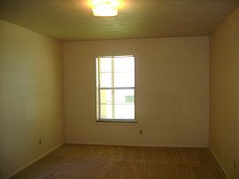 Just Reduced! in Elkhart, IN (Photo 2 of 5)