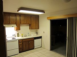 Room For Rent in a Two-Story Townhome Close to Sdsu in San Diego, CA (Photo 4 of 4)