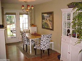 2 BR Townhome in Nice Quiet Neighborhood in Greensboro, NC (Photo 4 of 6)