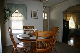 2 Bedroom, 2 Bath, Hardwood Floors, Finished Basement, Garage80 in Warren, MI (Photo 4 of 7)