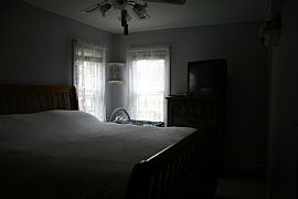 2 Bedroom, 2 Bath, Hardwood Floors, Finished Basement, Garage80 in Warren, MI (Photo 5 of 7)