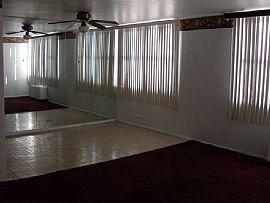 Minutes From Midway Airport in Chicago, IL (Photo 6 of 10)