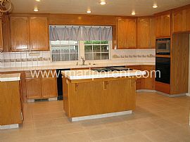 Fabulous Treelake 5 Bedroom in Granite Bay, CA (Photo 4 of 12)