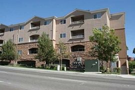 2 BR Condo with Dual Master Bedroom and In-Unit Laundry in San Diego, CA