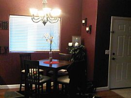 2 BR Condo with Dual Master Bedroom and In-Unit Laundry in San Diego, CA (Photo 2 of 5)