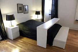 Luxury 1 BR, 1 BA Apartment in Highrise Building in Manhattan, NY (Photo 2 of 12)