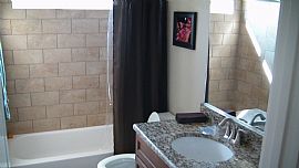 Modern Style 3 BR Home with a Party Balcony in Austin, TX (Photo 4 of 12)