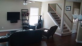 Modern Style 3 BR Home with a Party Balcony in Austin, TX (Photo 7 of 12)