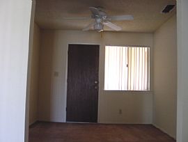 Houses For Rent in Clovis Ca - 2 Bedroom in Clovis, CA (Photo 2 of 5)