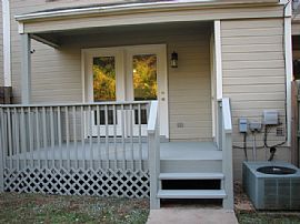 Unavailable - Townhouse 3 Bed 2.5 Bath $850.00 in Birmingham, AL (Photo 4 of 6)