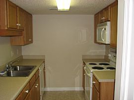 Unavailable - Townhouse 3 Bed 2.5 Bath $850.00 in Birmingham, AL (Photo 5 of 6)