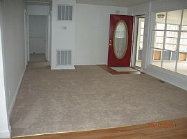 3 Bd Slow Credit Okseasonal Water Views in Louisa, VA (Photo 11 of 12)