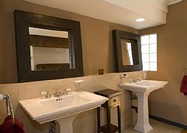 Furnished 1 BR, 1 BA Apartment on 10724 Whilshire in Los Angeles, CA (Photo 4 of 6)