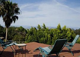 Furnished 1 BR, 1 BA Apartment on 10724 Whilshire in Los Angeles, CA (Photo 5 of 6)