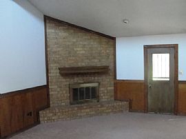 Clean Contemporary 3-2-2 Home in Quiet Neighborhood  in North Richland Hills, TX (Photo 3 of 6)